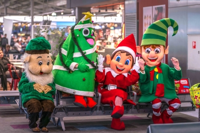 Christmas Roaming Events at Airport Agora